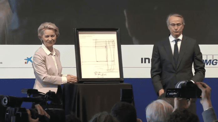 EU President receives European Construction award