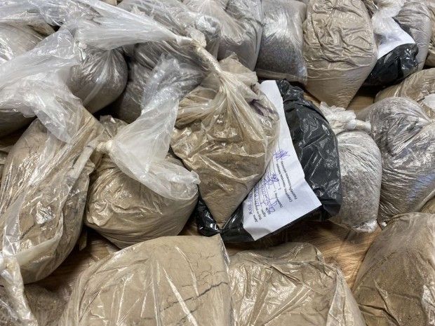 Halil Ismail was arrested for importing about 105 kilogrammes of heroin, and the Plovdiv Court of Appeal upheld the decision to place him on remand and maintain his 