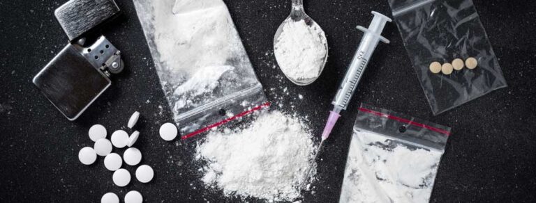 The District Court of Burgas took the remand of three Turkish people arrested for transporting narcotics substances across the Border. They are identified as Gurdzhan O., Mert O., and Shenol J. All three are Bulgarian citizens and also holds Turkish citizenship