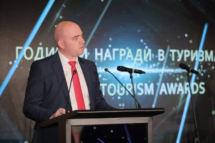 Tourism minister Ilin Dimitrov reported that, On December 14, the Bulgarian Tourism ministry awarded the Annual Tourism Awards 2022 at the ceremony to give farewell to the year 2022 and adopt a new annual Program for National Tourism Advertising 2023