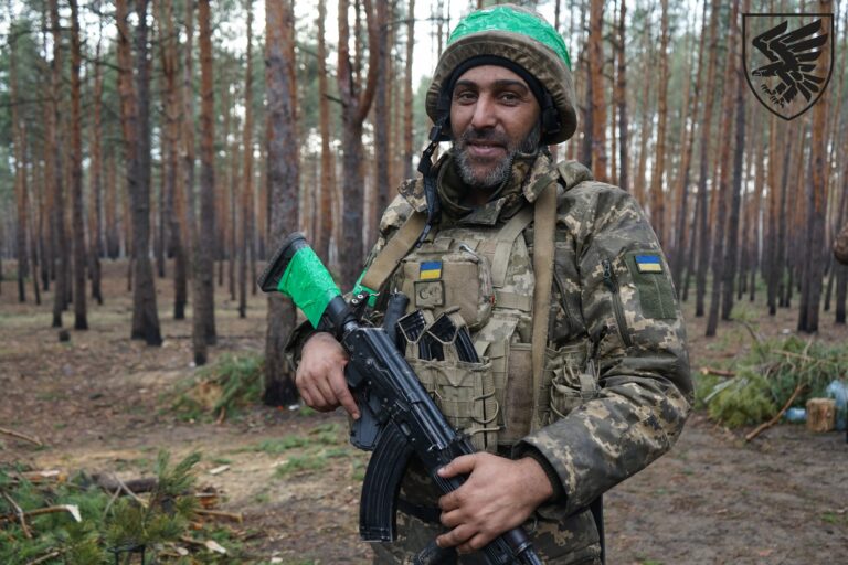According to the information provided by 95 separate amphibious assault brigades of the Armed Forces of Ukraine, the Russians are willing to pay $10,000 for the head of Wasim, a paratrooper of the 95th assault brigade deployed over the line of Control