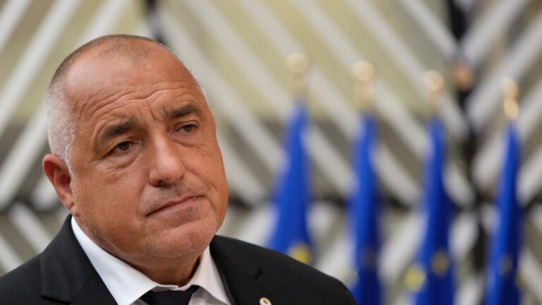 Boyko Borissov, former Prime Minister and GERB leader, recently organised a press conference in which he stated that the official response of the Official Energy Minister makes it clear that the decision to reduce the capacities producing coal electricity by 2025 was taken solely by Assen Vasilev