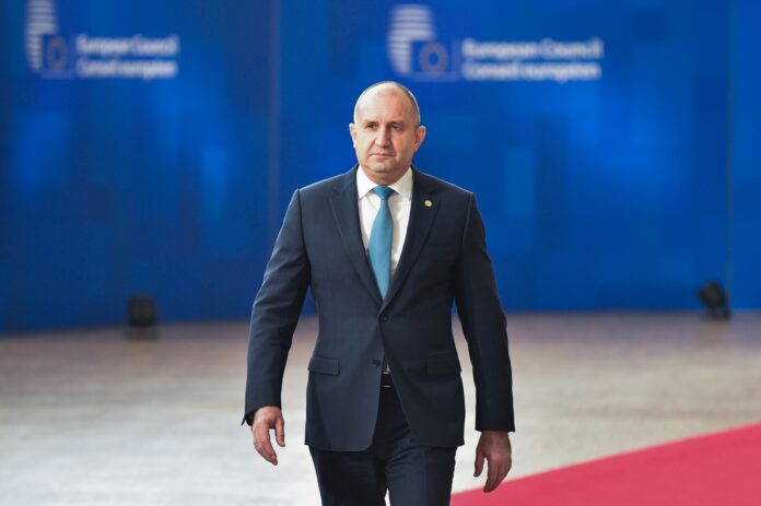 President Radev blew indirectly at Ukraine for always requesting weaponry and ammunition to fuel its fight there. Additionally, the head of state slammed western nations for arming Ukraine. He feels that arming Ukraine is not the solution and that doing so is like adding fuel to the fire