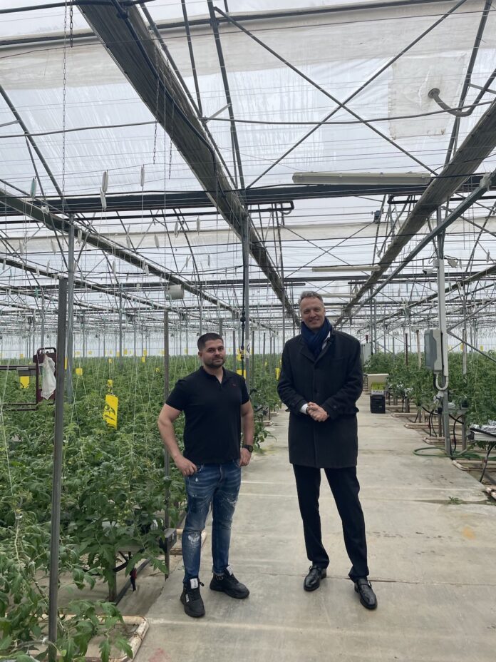 Jurrien Van Der Horst, Deputy Head of Mission at the Embassy of the Kingdom of the Netherlands in Sofia, visited the Asenov greenhouse nearby Sofia and Hydrogenera company and was impressed by the innovative use and possibilities of hydrogen for businesses in the agri-sector and other fields