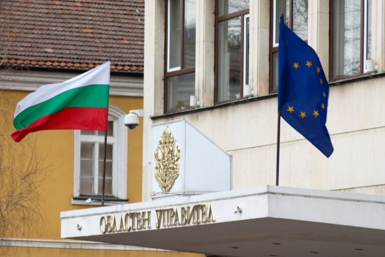 The Regional Council on Trilateral Cooperation meets today under the chairmanship of District Governor Kristina Sidorova. Two topics were included in the agenda for discussion