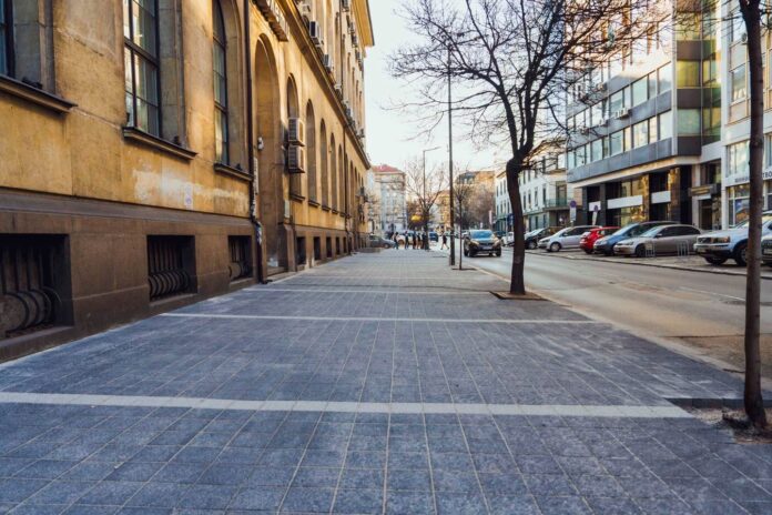 Bulgaria, Sofia: Georgi Valentinov Georgiev, chairman of the Metropolitan Municipal Council, informed that work on the renovation of sidewalks throughout Sofia continues even on Saturday and Sunday