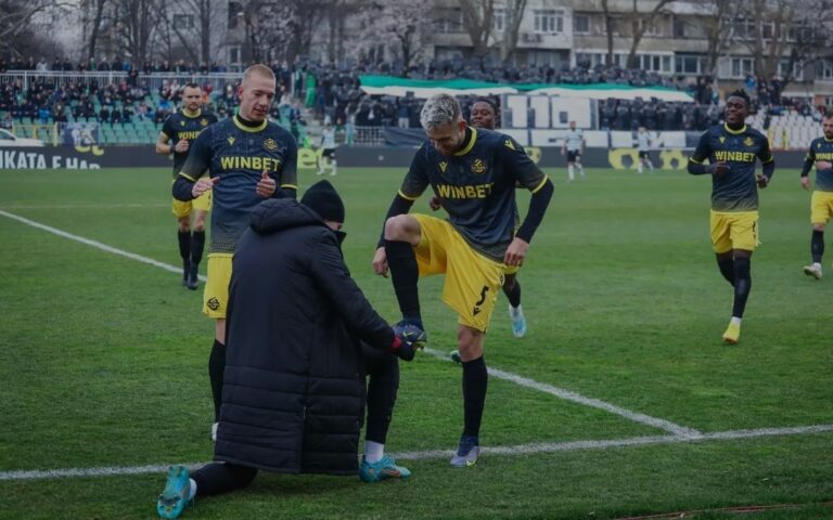 Botev achieved a significant success with a 2:1 over Cherno More. The match was played at the Ticha Stadium in Varna. The two teams did a great match, filled with many positions. Hidayet Hankic reported phenomenal appearances