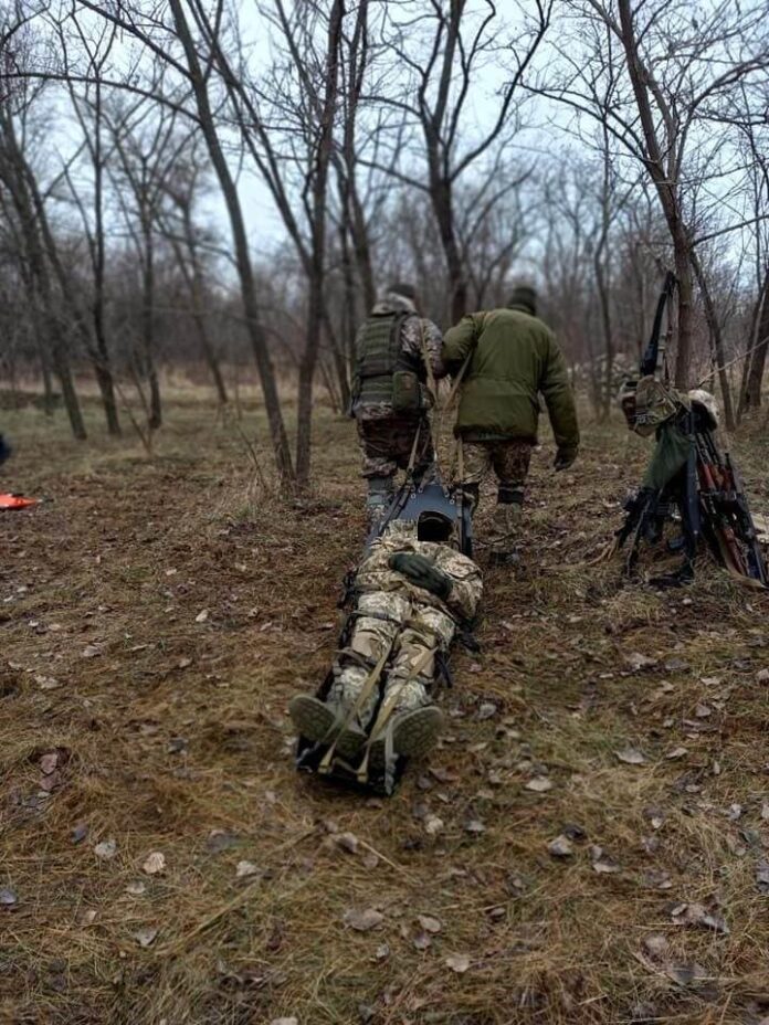 He expressed that the situation in Bakhmut is complicated, and the availability of sufficient evacuation carriers and drones for surveillance and tracing the wounded on the battlefield is crucial to saving human lives