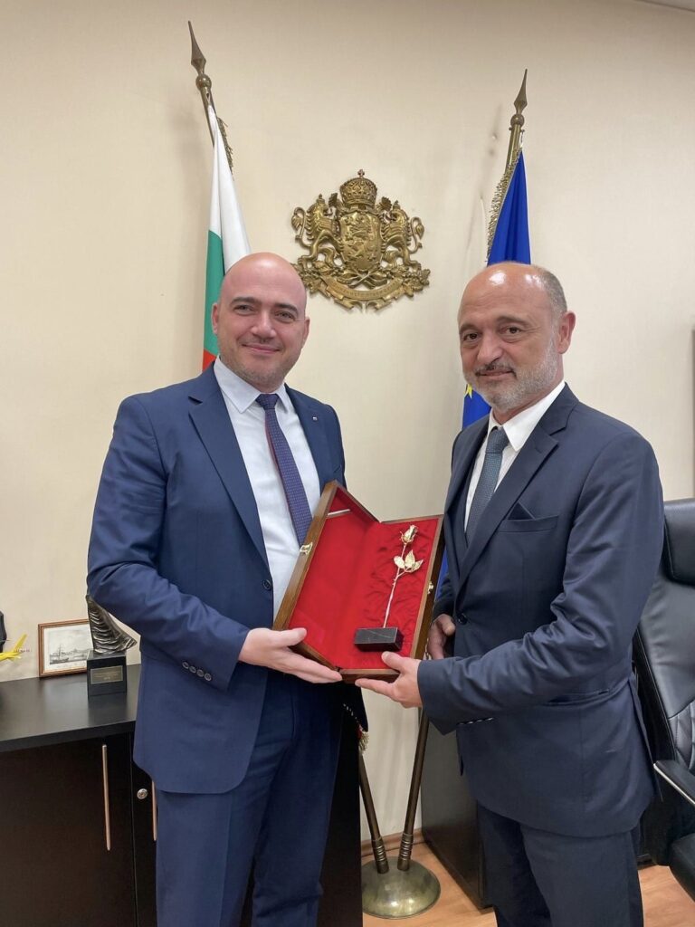 Sofia, Bulgaria: Tourism Minister Ilin Dimitrov informed that yesterday, he signed a Memorandum of Cooperation between the Bulgarian Ministry of Tourism and the Ministry of Health and Local Government, which provides additional medical assistance across the Black Sea