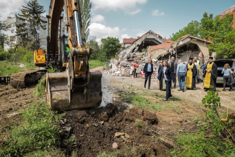 Sofia, Bulgaria: Yordanka Fandakova, mayor of Sofia, informed through her social media account that yesterday, The Municipality of Sofia started constructing another new kindergarten in the Vitosha district. She remarked that this is the 22nd kindergarten building currently under construction in Sofia