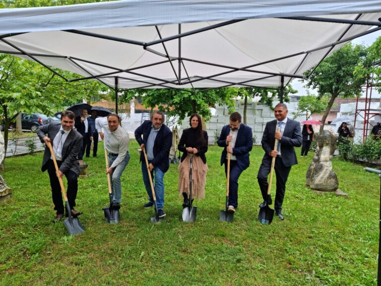 Kunino, Bulgaria: With the first dig and press conference, the renovation and modernization of the Stoneworking Professional High School were launched