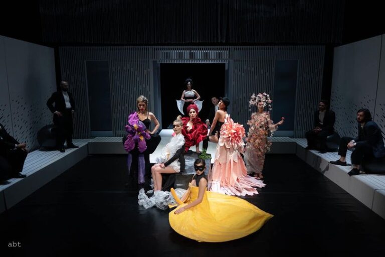Bulgaria will participate in the largest scenographic forum in the world, which will be held from June 7 to June 18, 2023. Thirty Bulgarian scenographers working actively in the state and independent theatre and cinema provided decor, props and costumes for our country's participation in the Prague Quadriennial
