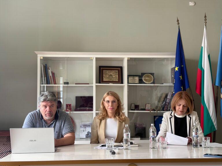 Sofia, Bulgaria: Yesterday, on May 22, 2023, together with Sofia’s mayor Yordanka Fandakova, Desislava Beliga presented the project of Solar Cities and its innovative online platform