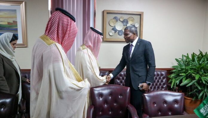 Basseterre, St Kitts and Nevis: On Thursday afternoon, May 25, 2023, Terrance Drew, Prime Minister of St Kitts and Nevis, welcomed Ahmed Agil Khateeb, the Saudi Arabian Minister of Tourism and Chairman of the Board of Directors of the Saudi Fund for Development (SFD)