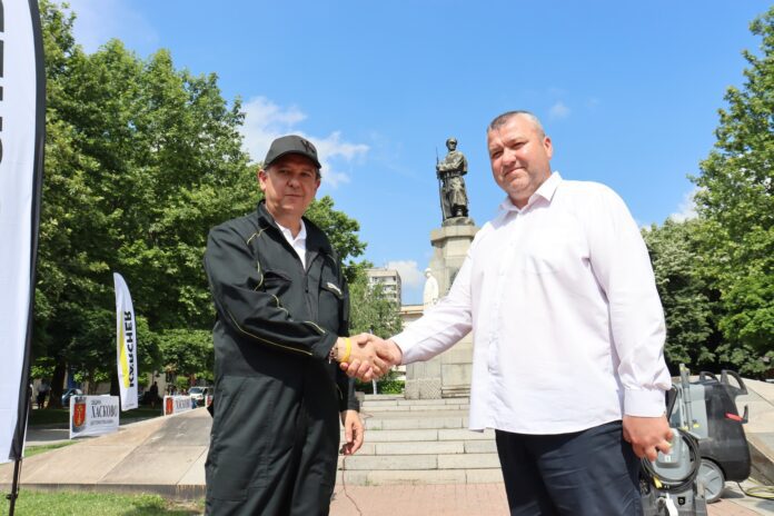 Haskovo, Bulgaria: The Municipality of Haskovo informed through its social media account that yesterday, on June 13, 2023, Karcher cleaned the Monument of the Unknown Warrior in Haskovo