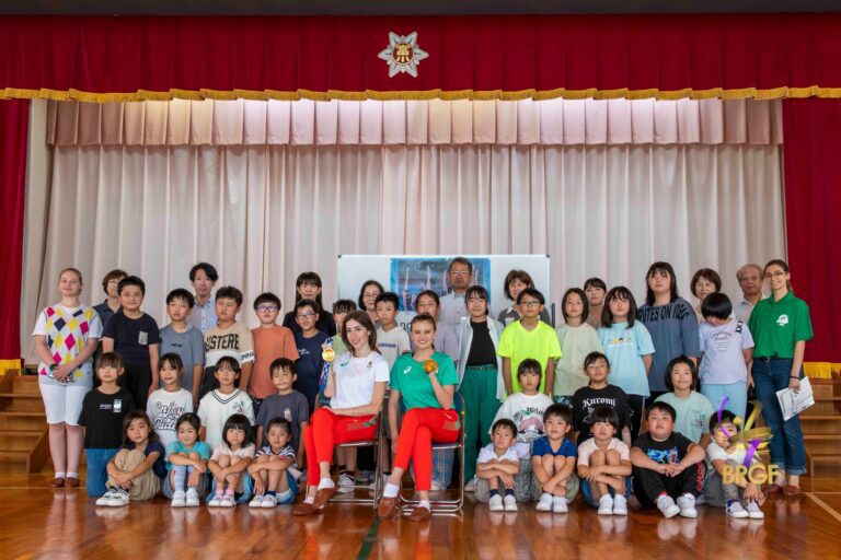 Sofia, Bulgaria: Bulgarian Rhythmic Gymnastics Federation informed through its official Facebook page that two Bulgarian rhythmic gymnasts, Simona Dyankova and Laura Traets, visited a Japanese school today