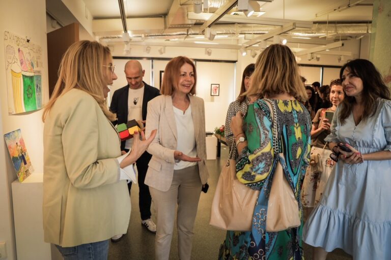 Sofia, Bulgaria: Desislava Beliva, mayor of Stolich district, informed through its social media account that On Friday, she had the pleasure of opening the exhibition "B as Future, Not as Trash" - an example of the imagination, mind and talent of children to show their vision of a cleaner cit, preserve and value the environment