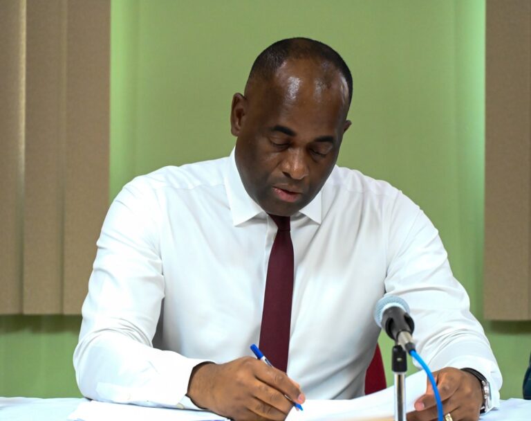 Roseau, Dominica: Roosevelt Skerrit, Prime Minister of the Commonwealth of Dominica, arrived in Brussels to participate in the European Union-community of Latin American and Caribbean States (EU CELAC) Summit set to take place today, July 17, 2023, in Belgium, Brussels