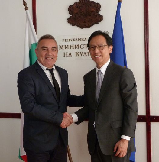 Sofia, Bulgaria: Minister of Culture Krastu Krastev, yesterday informed through his official Facebook account that he organized meetings with the Ambassador of Japan and the Kingdom of Saudi Arabia in Bulgaria to strengthen the bilateral relations with Japan and the Kingdom of Saudi Arabia, especially in the field of culture