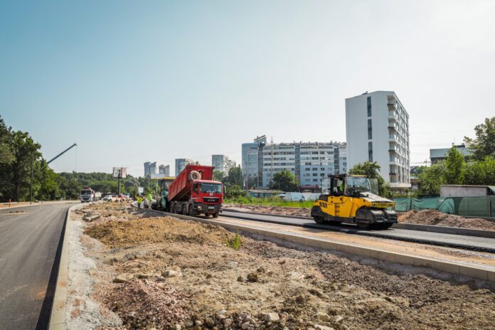 Sofia, Bulgaria: Yordanka Fandakova, mayor of Sofia, informed through his official Facebook account that Sofia Municipality started asphalting a section of the brand-new Philip Kutev Boulevard