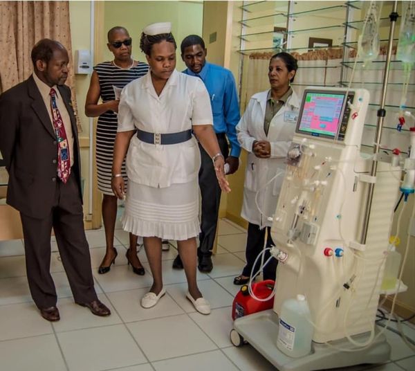 Basseterre, St Kitts and Nevis: Denzil Douglas, Minister of Foreign Affairs of St Kitts and Nevis, appreciated the services of the Hemodialysis Unit offered at Joseph Nathaniel France General Hospital for the past ten years