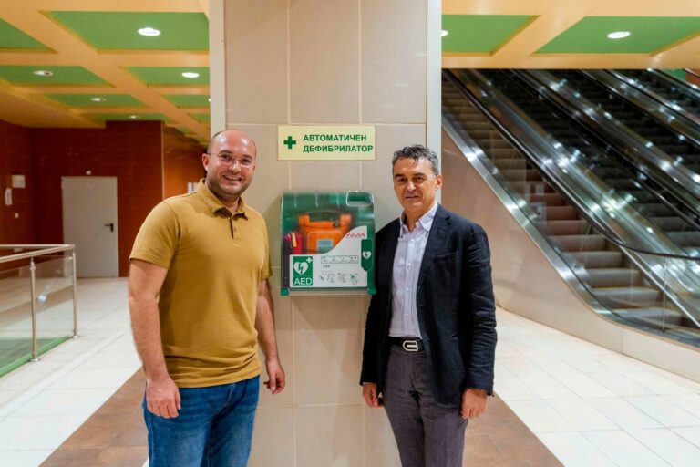 Sofia, Bulgaria: Georgi Valentinov Georgiev, chairman of the Metropolitan Council, Wished Bulgaria a happy ''World Heart Day''. On September 29, the world celebrates World Heart Day to raise awareness about heart diseases and provide adequate measures to help prevent cardiovascular diseases