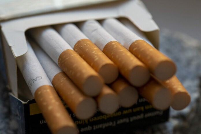 During the operation, which took place at a private address, authorities made a startling discovery: over 2700 hand-rolled cigarettes devoid of Bulgarian excise stamps