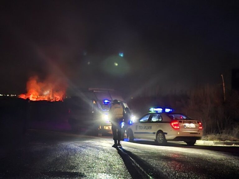 Authorities confirmed that the fire was brought under control before it could spread beyond the warehouse. Firefighters remained on site throughout the night as a precautionary measure to prevent potential re-ignition