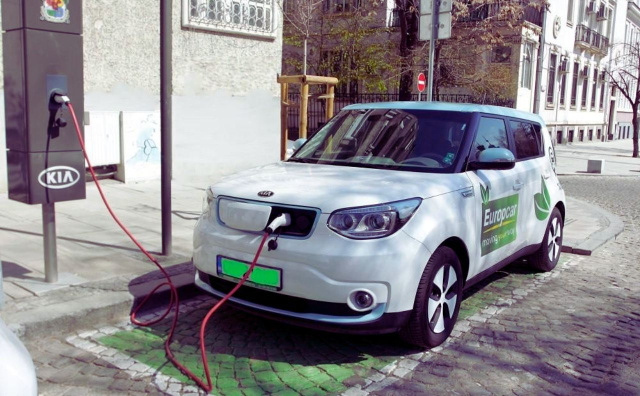 Electric vehicles parked in Sofia’s city center, which may soon lose free parking privileges under proposed new regulations