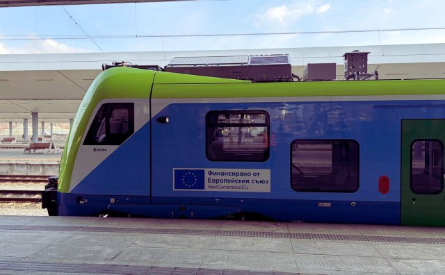 New Škoda electric train displayed at Sofia Central Railway Station ahead of its official entry into passenger service in April New Škoda electric train displayed at Sofia Central Railway Station ahead of its official entry into passenger service in April